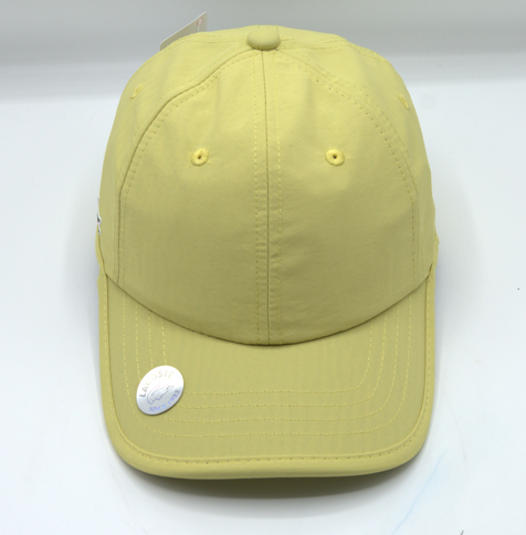 Lacoste Jaune 2024