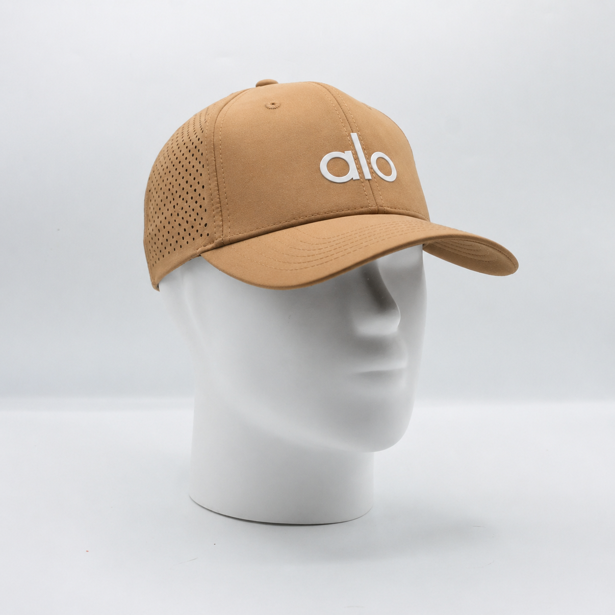 ALO Beige 2026