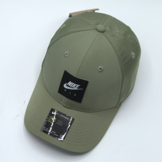 Nike Unisex Green 2025